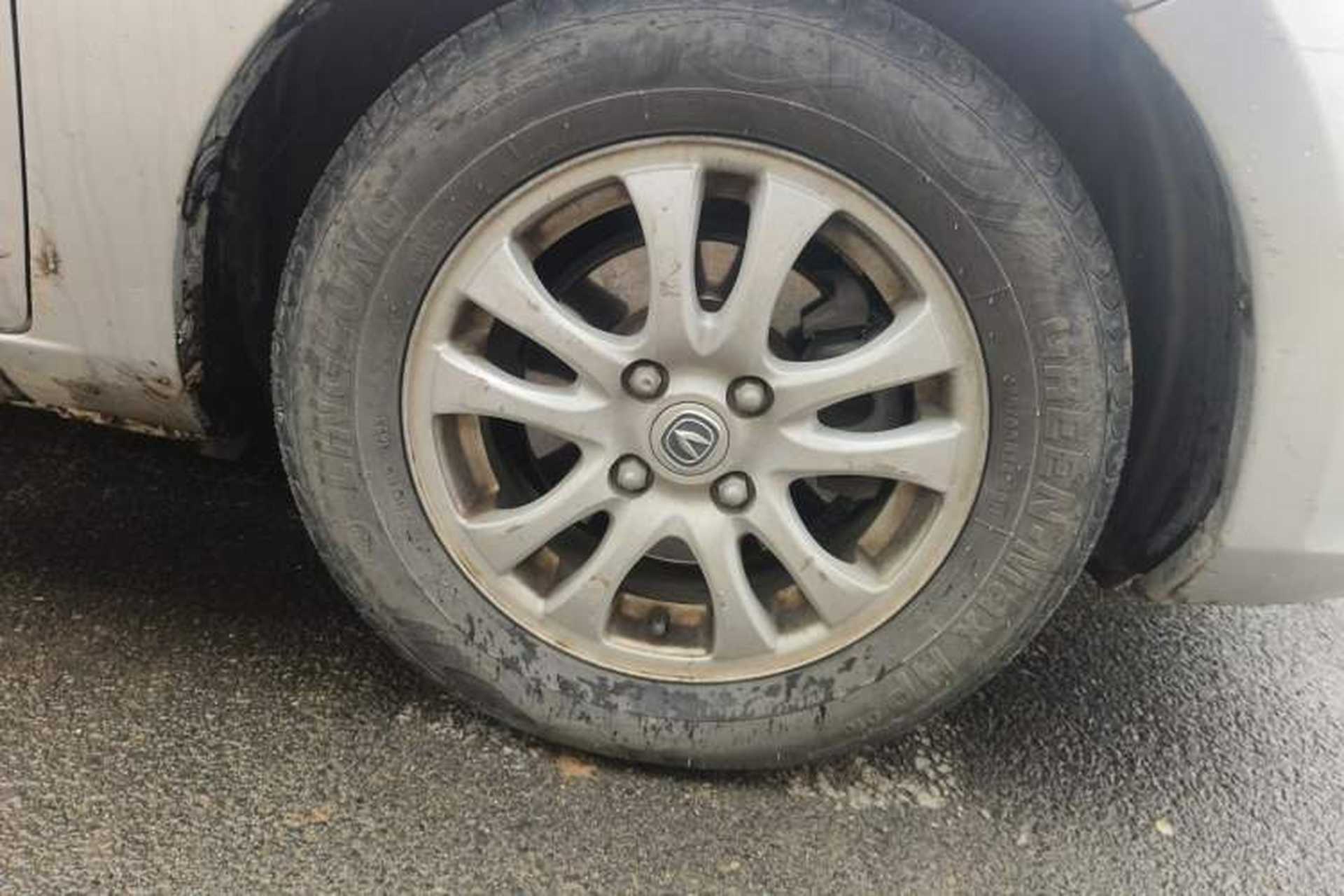 Used CHANGAN Alsvin V3 2012 1.3L Manual Luxury Version China IV Standard Right Front Wheel Hub