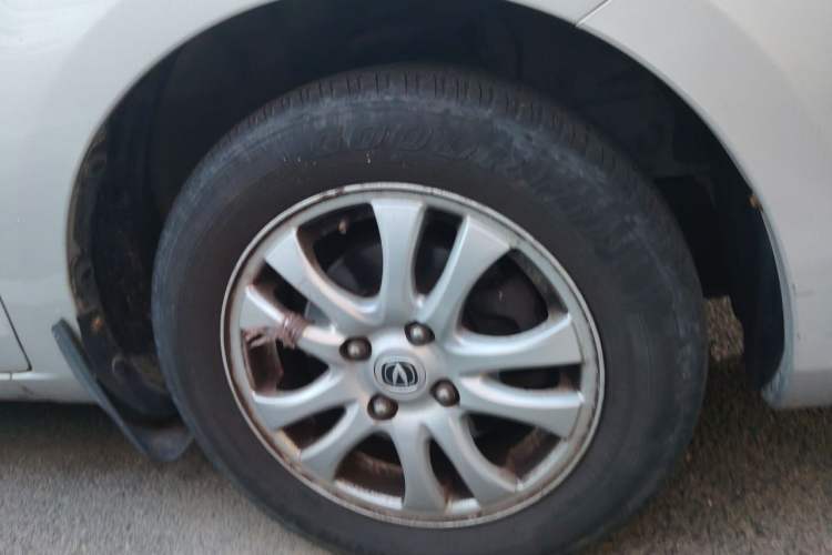 Used CHANGAN Alsvin V3 2012 1.3L Manual Comfort Version China V Standard Right Front Wheel Hub