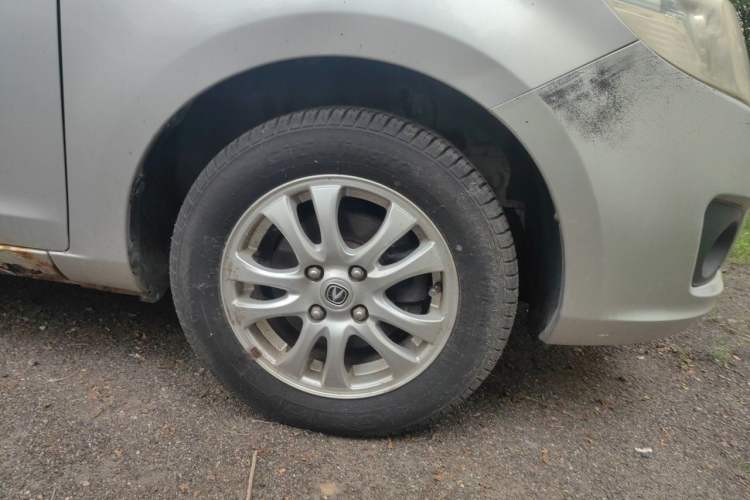 Used CHANGAN Alsvin V3 2012 1.3L Manual Comfort Version China IV Standard Right Front Wheel Hub
