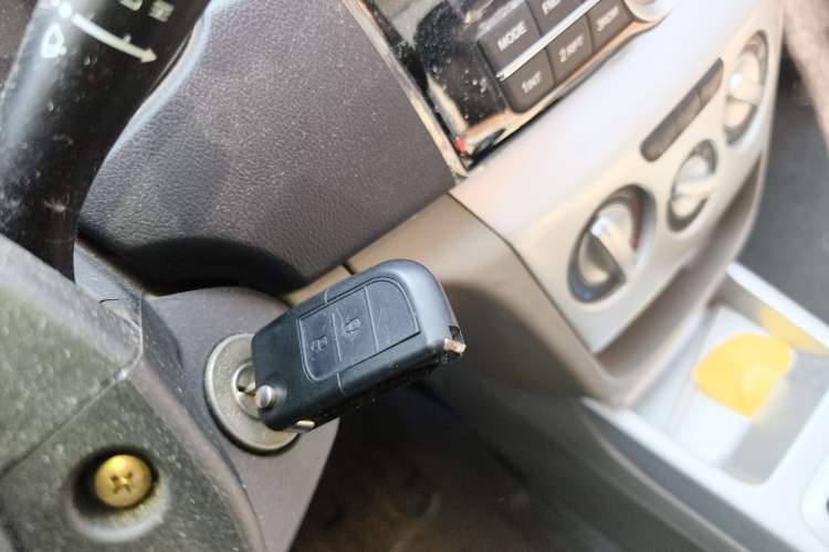 Used CHANGAN Alsvin V3 2012 1.3L Manual Comfort Version China IV Standard Vehicle Key