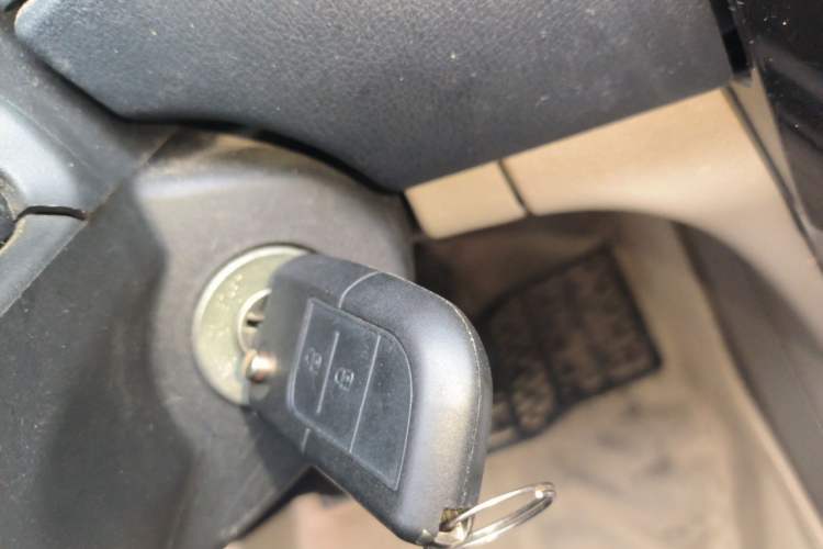 Used CHANGAN Alsvin V3 2012 1.3L Manual Comfort Version China IV Standard Vehicle Key