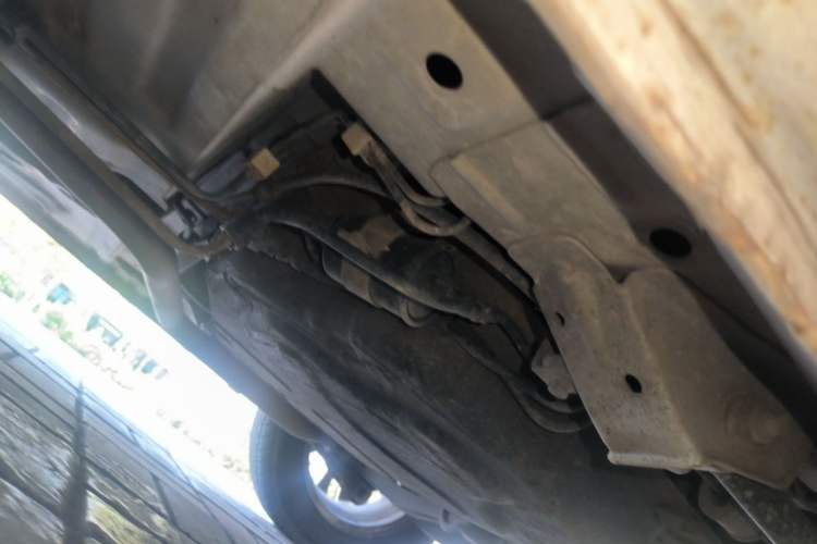 Used CHANGAN Alsvin V3 2012 1.3L Manual Comfort Version China IV Standard Chassis Front