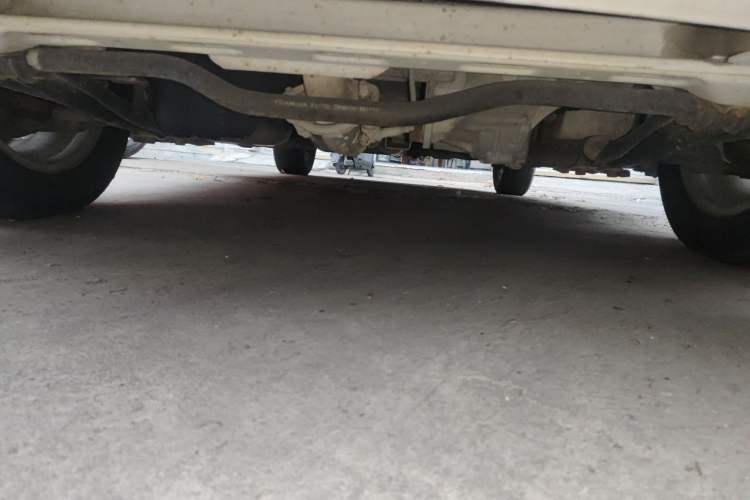 Used CHANGAN Alsvin V3 2012 1.3L Manual Comfort Version China IV Standard Chassis Front