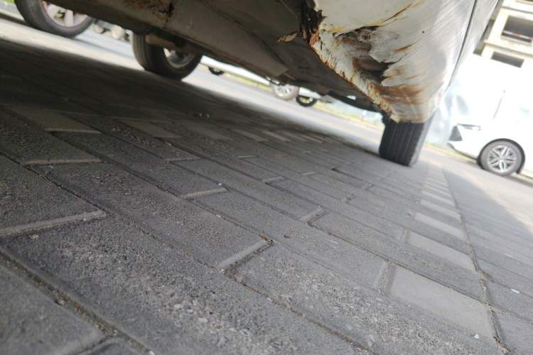 Used CHANGAN Alsvin V3 2012 1.3L Manual Comfort Version China IV Standard Chassis Front Left