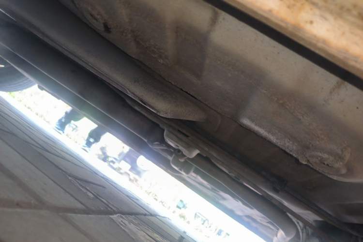 Used CHANGAN Alsvin V3 2012 1.3L Manual Comfort Version China IV Standard Chassis Front Right