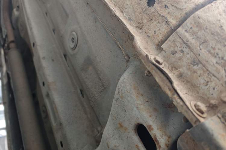 Used CHANGAN Alsvin V3 2012 1.3L Manual Comfort Version China IV Standard Chassis Front Right