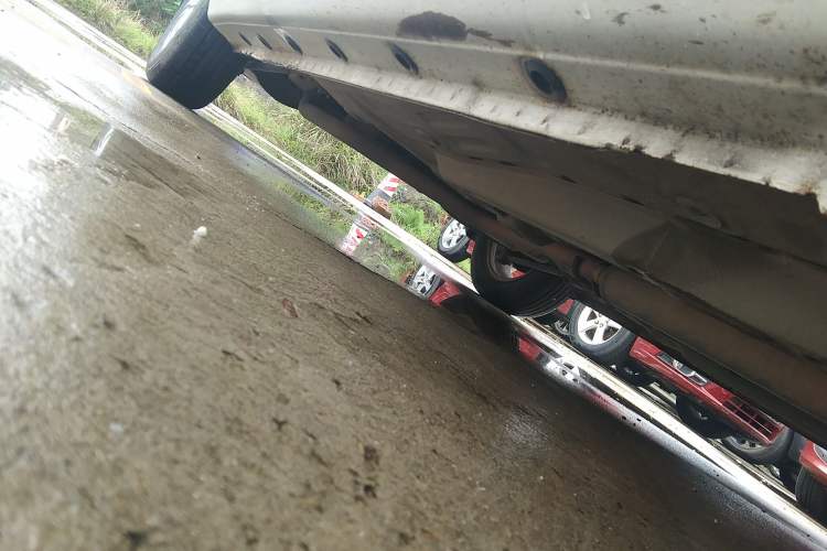 Used CHANGAN Alsvin V3 2012 1.3L Manual Comfort Version China IV Standard Chassis Front Right