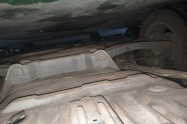 Used CHANGAN Alsvin V3 2012 1.3L Manual Comfort Version China IV Standard Chassis Rear