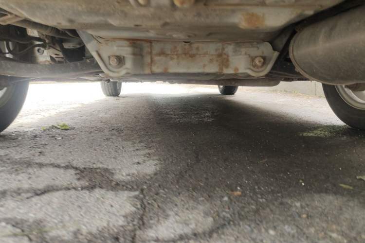 Used CHANGAN Alsvin V3 2012 1.3L Manual Comfort Version China IV Standard Chassis Rear