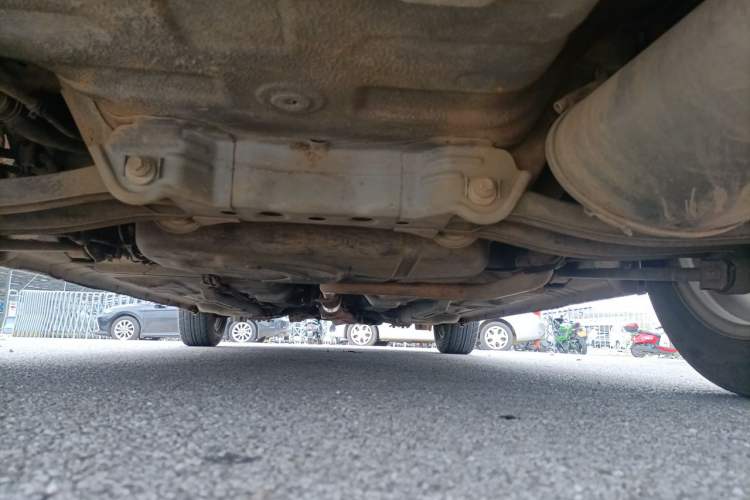 Used CHANGAN Alsvin V3 2012 1.3L Manual Comfort Version China IV Standard Chassis Rear