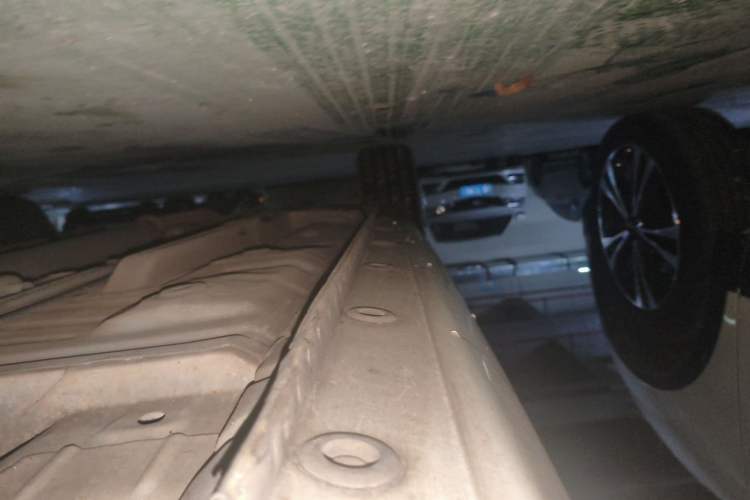 Used CHANGAN Alsvin V3 2012 1.3L Manual Comfort Version China IV Standard Chassis Rear Left