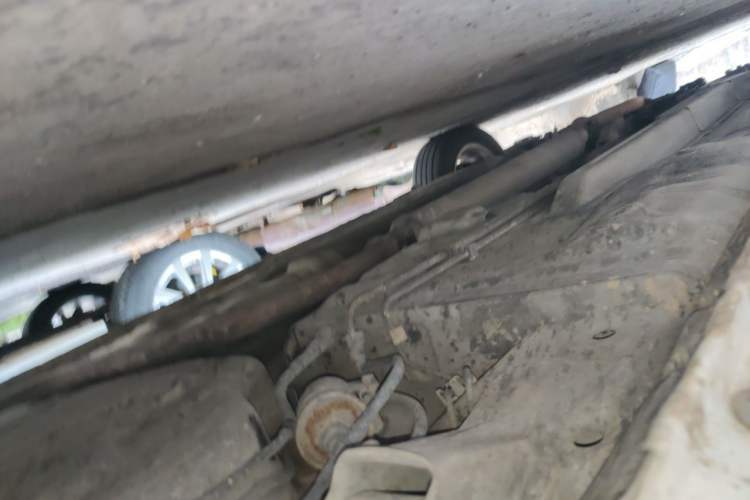 Used CHANGAN Alsvin V3 2012 1.3L Manual Comfort Version China IV Standard Chassis Rear Left
