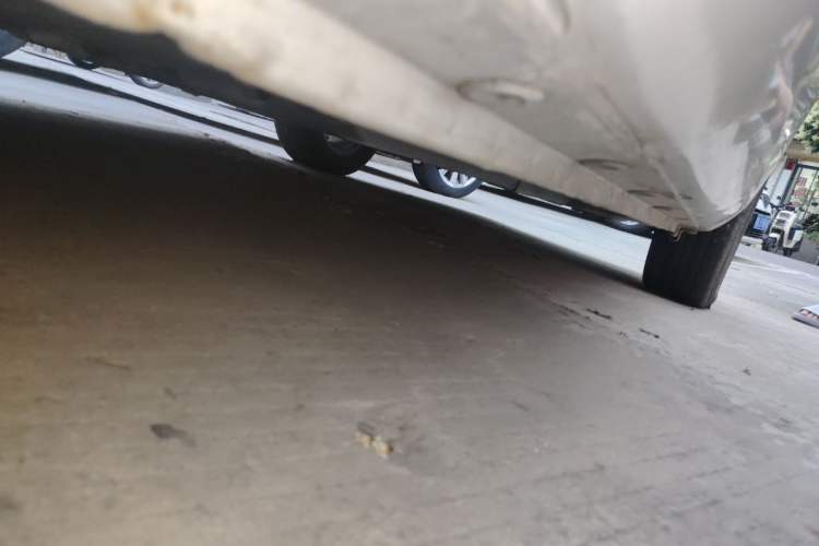 Used CHANGAN Alsvin V3 2012 1.3L Manual Comfort Version China IV Standard Chassis Rear Right