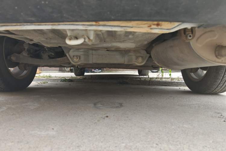 Used CHANGAN Alsvin V3 2012 1.3L Manual Comfort Version China IV Standard Chassis Rear