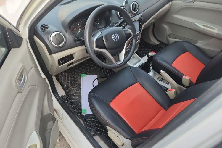Used CHANGAN Alsvin V3 2012 1.3L Manual Comfort Version China IV Standard Driver Seat