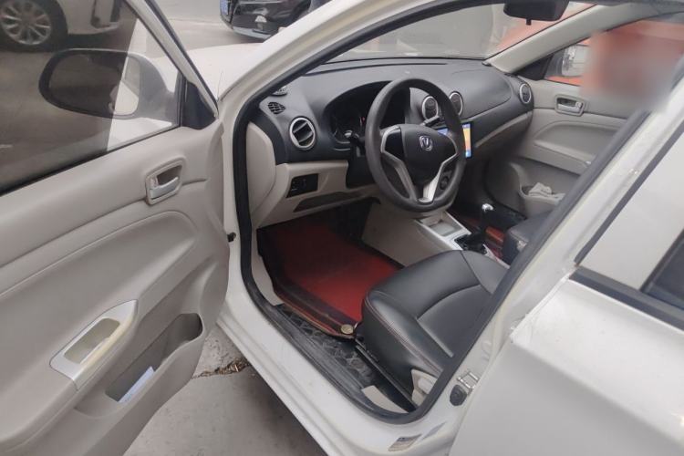 Used CHANGAN Alsvin V3 2012 1.3L Manual Comfort Version China IV Standard Driver Seat