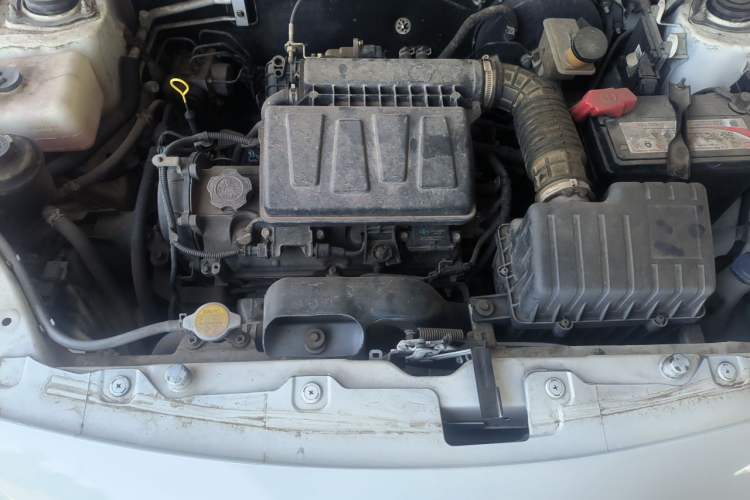Used CHANGAN Alsvin V3 2012 1.3L Manual Comfort Version China IV Standard Engine Bay