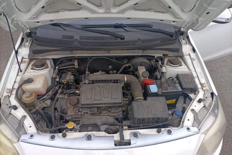 Used CHANGAN Alsvin V3 2012 1.3L Manual Comfort Version China IV Standard Engine Bay