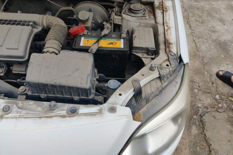 Used CHANGAN Alsvin V3 2012 1.3L Manual Comfort Version China IV Standard Engine Bay Left