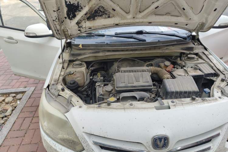 Used CHANGAN Alsvin V3 2012 1.3L Manual Comfort Version China IV Standard Engine Bay Right