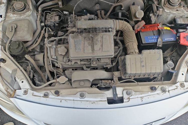 Used CHANGAN Alsvin V3 2012 1.3L Manual Luxury Version China IV Standard Engine Bay