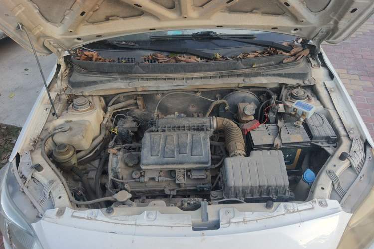 Used CHANGAN Alsvin V3 2012 1.3L Manual Comfort Version China IV Standard Engine Bay
