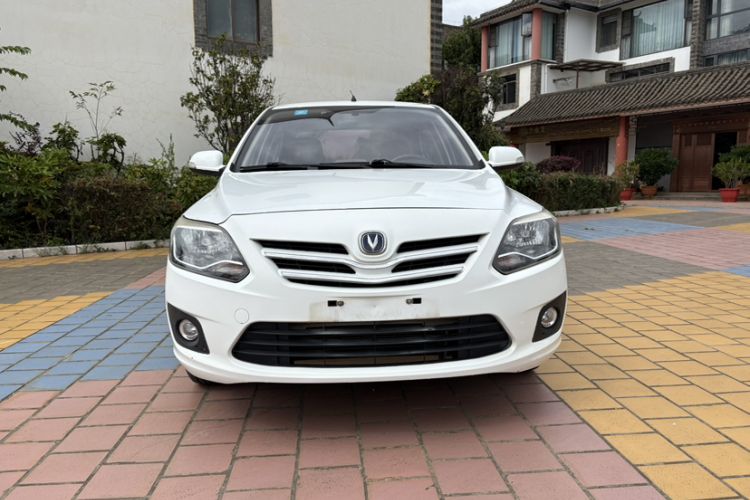 Used CHANGAN Alsvin V3 2012 1.3L Manual Comfort Version China IV Standard Exterior 1