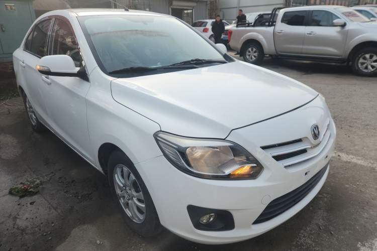 Used CHANGAN Alsvin V3 2012 1.3L Manual Comfort Version China IV Standard Front Right 45 Deg