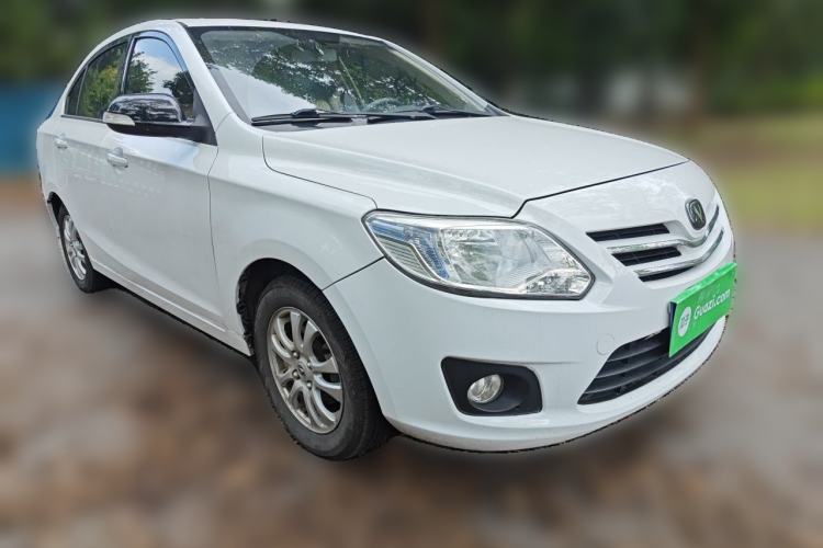 Used CHANGAN Alsvin V3 2012 1.3L Manual Luxury Version China IV Standard Front Right 45 Deg