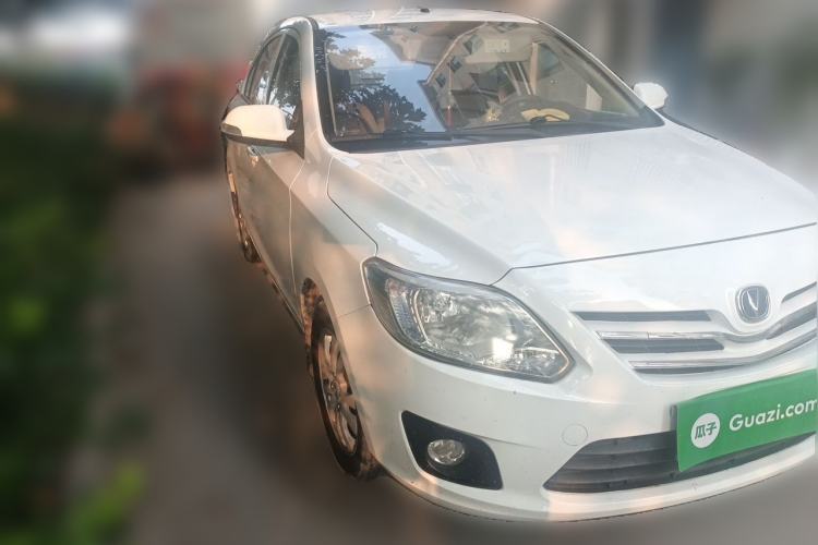 Used CHANGAN Alsvin V3 2012 1.3L Manual Luxury Version China IV Standard Front Right 45 Deg