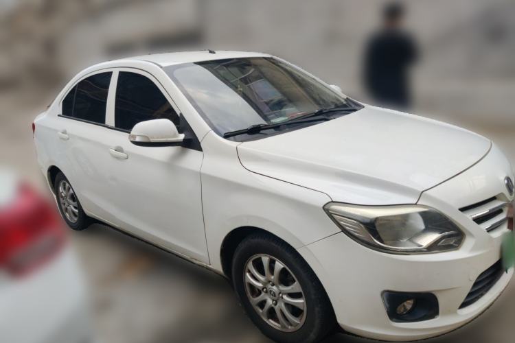 Used CHANGAN Alsvin V3 2012 1.3L Manual Comfort Version China IV Standard Front Right 45 Deg