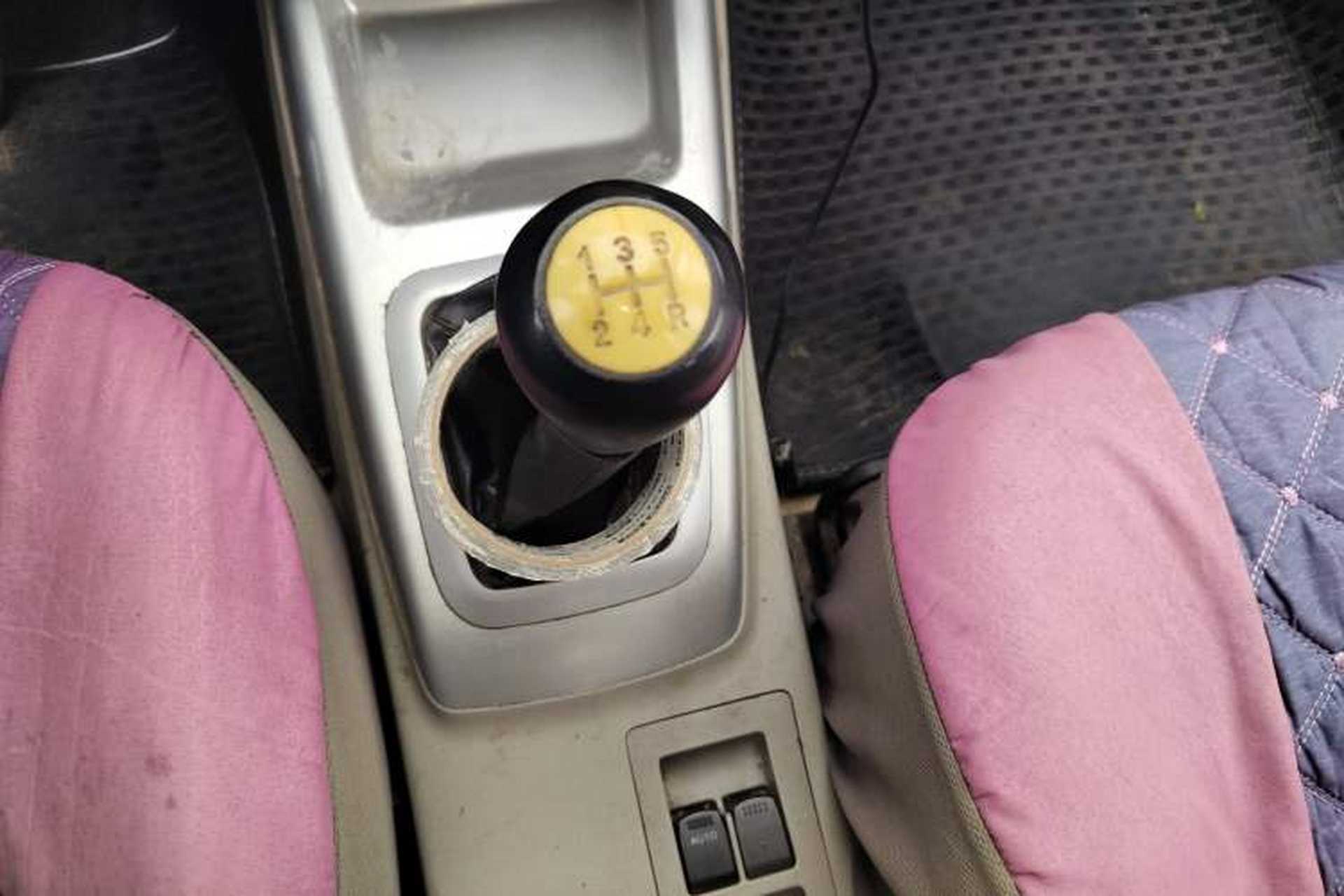 Used CHANGAN Alsvin V3 2012 1.3L Manual Luxury Version China IV Standard Gear Lever
