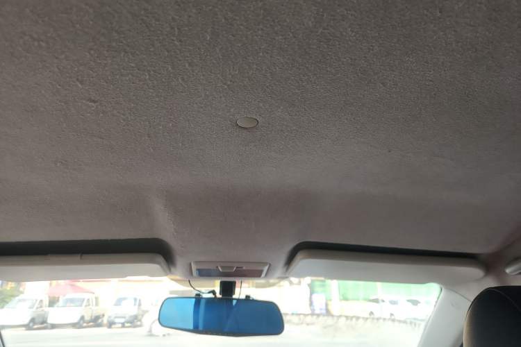 Used CHANGAN Alsvin V3 2012 1.3L Manual Comfort Version China IV Standard Headliner