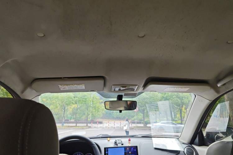 Used CHANGAN Alsvin V3 2012 1.3L Manual Luxury Version China IV Standard Headliner