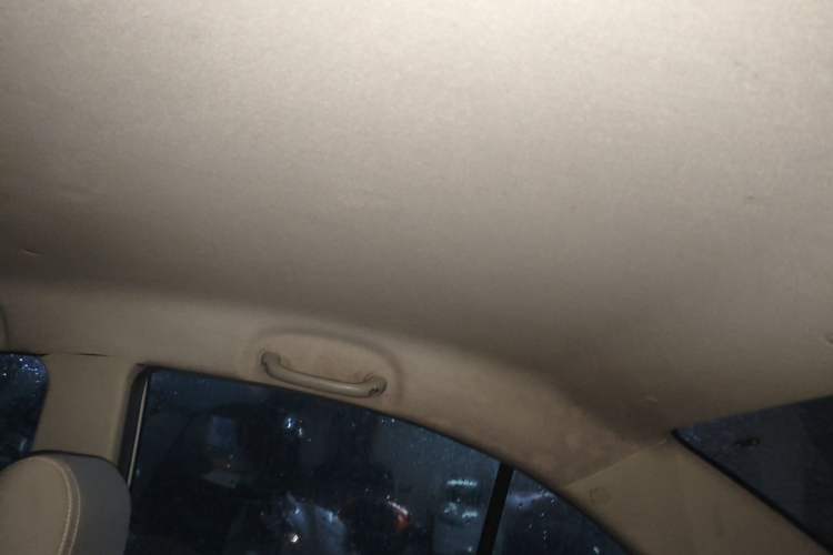 Used CHANGAN Alsvin V3 2012 1.3L Manual Comfort Version China IV Standard Headliner