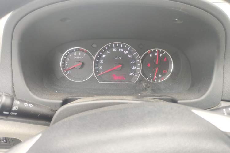 Used CHANGAN Alsvin V3 2012 1.3L Manual Comfort Version China IV Standard Instrument Cluster
