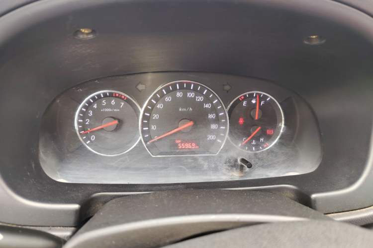 Used CHANGAN Alsvin V3 2012 1.3L Manual Luxury Version China IV Standard Instrument Cluster