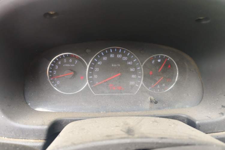 Used CHANGAN Alsvin V3 2012 1.3L Manual Comfort Version China IV Standard Instrument Cluster