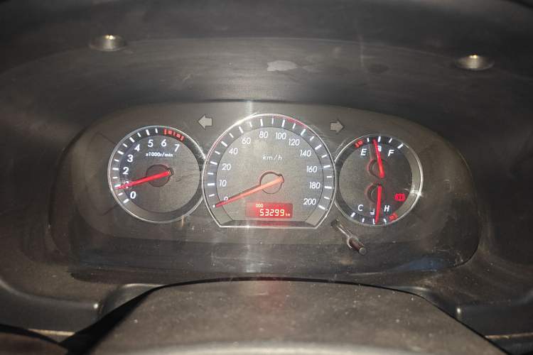 Used CHANGAN Alsvin V3 2012 1.3L Manual Luxury Version China IV Standard Instrument Cluster