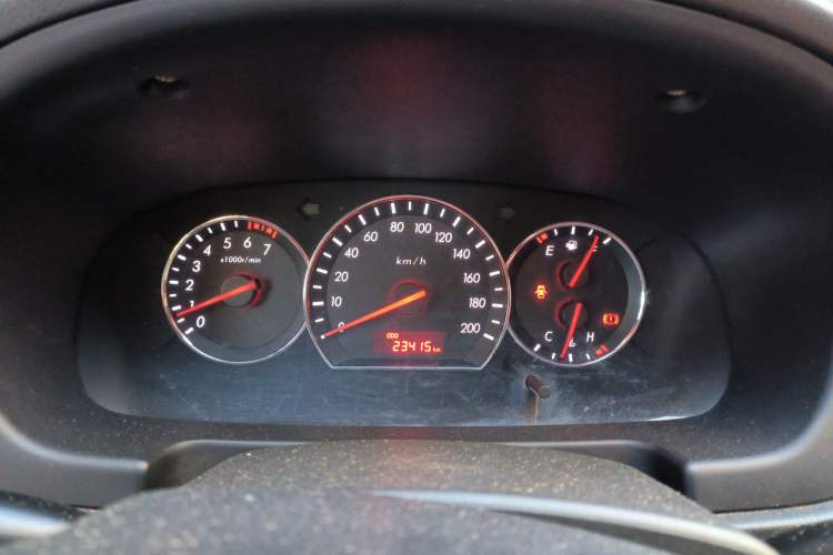 Used CHANGAN Alsvin V3 2012 1.3L Manual Comfort Version China IV Standard Instrument Cluster