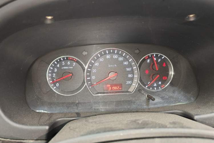 Used CHANGAN Alsvin V3 2012 1.3L Manual Comfort Version China IV Standard Instrument Cluster