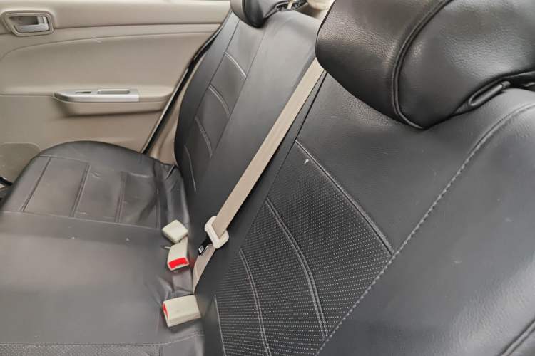Used CHANGAN Alsvin V3 2012 1.3L Manual Comfort Version China IV Standard Left Rear Seat
