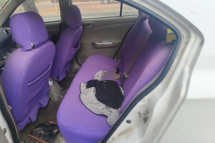 Used CHANGAN Alsvin V3 2012 1.3L Manual Comfort Version China IV Standard Left Rear Seat