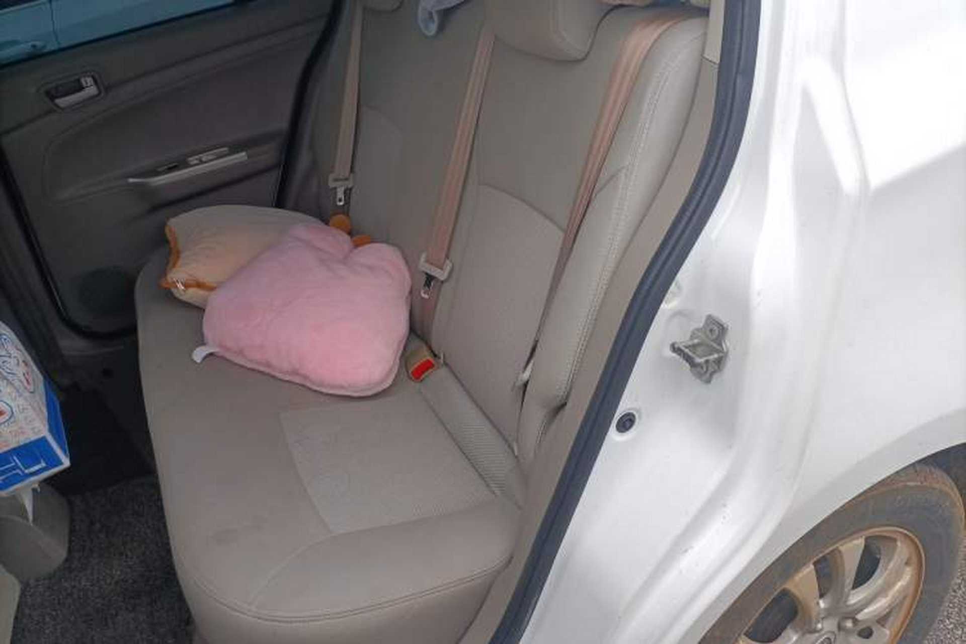 Used CHANGAN Alsvin V3 2012 1.3L Manual Comfort Version China IV Standard Left Rear Seat