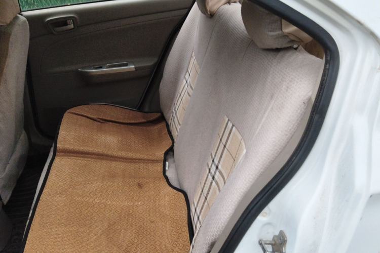 Used CHANGAN Alsvin V3 2012 1.3L Manual Luxury Version China IV Standard Left Rear Seat