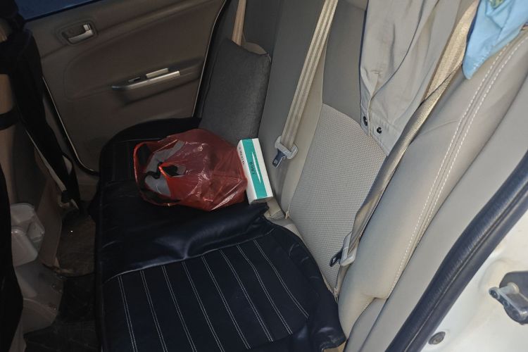 Used CHANGAN Alsvin V3 2012 1.3L Manual Luxury Version China IV Standard Left Rear Seat