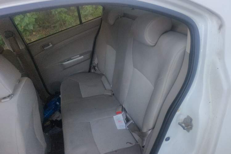 Used CHANGAN Alsvin V3 2012 1.3L Manual Comfort Version China IV Standard Left Rear Seat