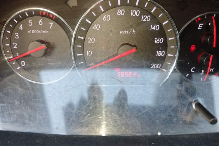 Used CHANGAN Alsvin V3 2012 1.3L Manual Comfort Version China IV Standard Odometer Close Up