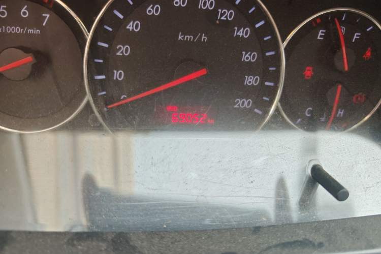 Used CHANGAN Alsvin V3 2012 1.3L Manual Comfort Version China IV Standard Odometer Close Up