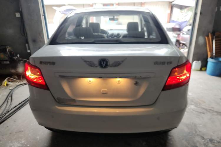 Used CHANGAN Alsvin V3 2012 1.3L Manual Comfort Version China IV Standard Rear